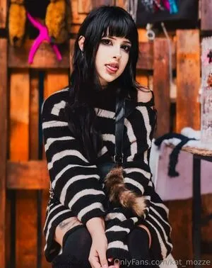 Kat Mozze OnlyFans Leaked Free Thumbnail Picture - #kun5VjVUR1