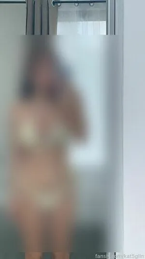 Kat5glln OnlyFans Leaked Free Thumbnail Picture - #QOCynjZLN3