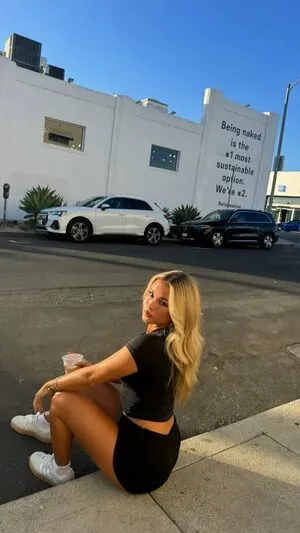 Katalina Cartmel OnlyFans Leaked Free Thumbnail Picture - #2FiztomWLc