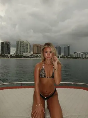 Katalina Cartmel OnlyFans Leaked Free Thumbnail Picture - #4SRnSkjnWv