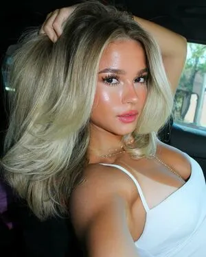 Katalina Cartmel OnlyFans Leaked Free Thumbnail Picture - #770DdaIxv5