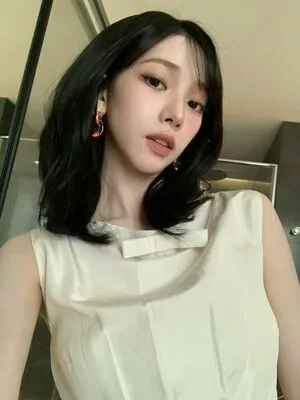 Katarinabluu OnlyFans Leaked Free Thumbnail Picture - #16G0RYzmTi