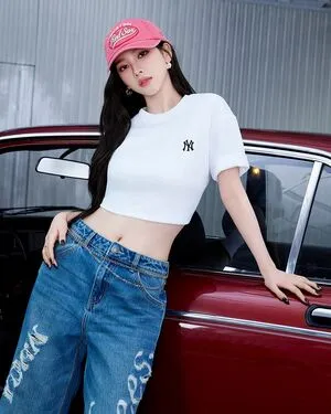 Katarinabluu OnlyFans Leaked Free Thumbnail Picture - #1bhhId4KR0