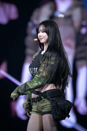 Katarinabluu OnlyFans Leaked Free Thumbnail Picture - #1etpGCmzXK