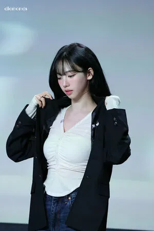 Katarinabluu OnlyFans Leaked Free Thumbnail Picture - #1nJ4MT38yp