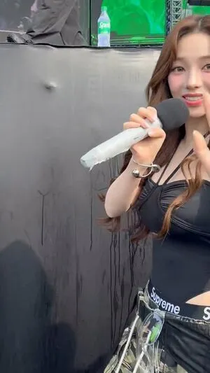 Katarinabluu OnlyFans Leaked Free Thumbnail Picture - #2QoM9HD0l1