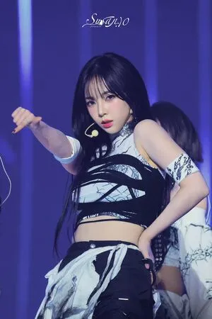 Katarinabluu OnlyFans Leaked Free Thumbnail Picture - #2X02RoUJns