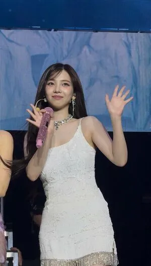 Katarinabluu OnlyFans Leaked Free Thumbnail Picture - #30SYPkcKx1