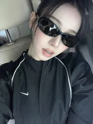 Katarinabluu OnlyFans Leaked Free Thumbnail Picture - #3TLHATTbWK