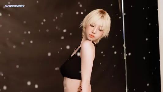 Katarinabluu OnlyFans Leaked Free Thumbnail Picture - #40fdsnRMxI