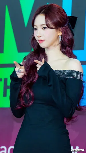 Katarinabluu OnlyFans Leaked Free Thumbnail Picture - #48uSqHtxiW