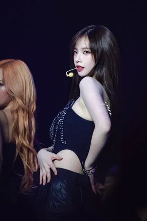 Katarinabluu OnlyFans Leaked Free Thumbnail Picture - #4CJjS0v5Wd