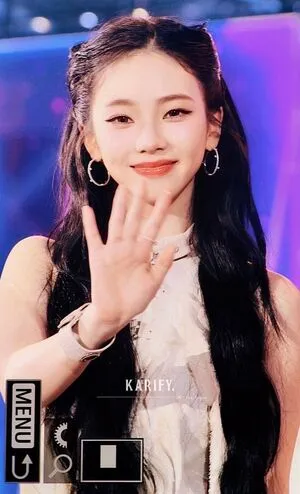 Katarinabluu OnlyFans Leaked Free Thumbnail Picture - #4Dt9f6Adk3