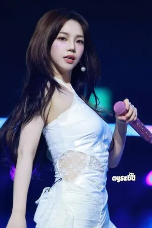 Katarinabluu OnlyFans Leaked Free Thumbnail Picture - #4UrhdmGeMV