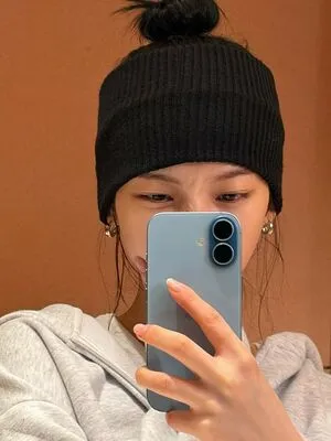 Katarinabluu OnlyFans Leaked Free Thumbnail Picture - #5Z8jNR29K0