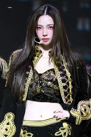 Katarinabluu OnlyFans Leaked Free Thumbnail Picture - #5eMM4lTz06