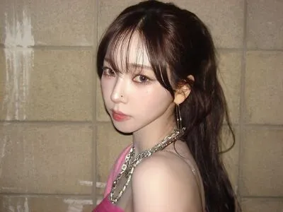 Katarinabluu OnlyFans Leaked Free Thumbnail Picture - #5gd52cvnBG