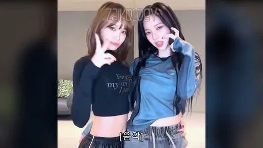 Katarinabluu OnlyFans Leaked Free Thumbnail Picture - #5qveJ2xeB4