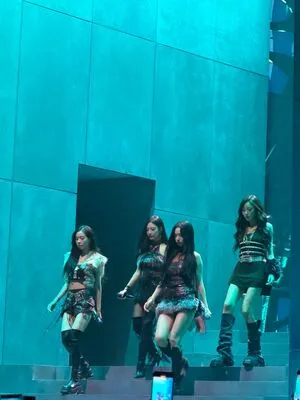 Katarinabluu OnlyFans Leaked Free Thumbnail Picture - #6IXSFKCiuV