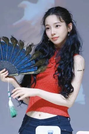 Katarinabluu OnlyFans Leaked Free Thumbnail Picture - #7Fs9WIrffJ