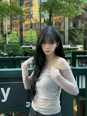 Katarinabluu OnlyFans Leaked Free Thumbnail Picture - #7aJqBbCrZF