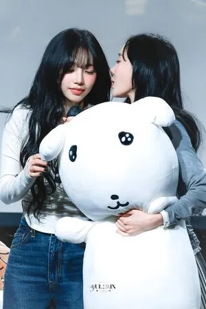 Katarinabluu OnlyFans Leaked Free Thumbnail Picture - #7gQNqFjRg9