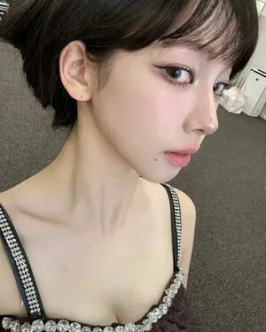 Katarinabluu OnlyFans Leaked Free Thumbnail Picture - #8XSILLdFh6