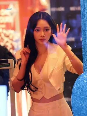 Katarinabluu OnlyFans Leaked Free Thumbnail Picture - #8aCM7162jt