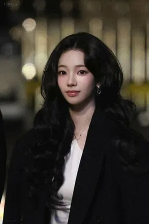 Katarinabluu OnlyFans Leaked Free Thumbnail Picture - #956NBYcMD9