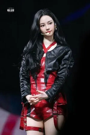 Katarinabluu OnlyFans Leaked Free Thumbnail Picture - #9MMb1OayA4