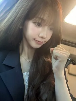 Katarinabluu OnlyFans Leaked Free Thumbnail Picture - #AIPB25FBH2