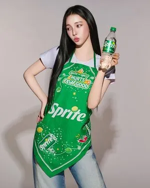 Katarinabluu OnlyFans Leaked Free Thumbnail Picture - #CmZHflF6Sd