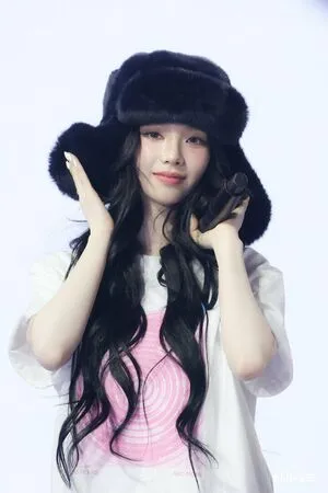 Katarinabluu OnlyFans Leaked Free Thumbnail Picture - #DTdWb0bmE9