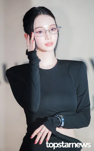 Katarinabluu OnlyFans Leaked Free Thumbnail Picture - #DUa5TO8580