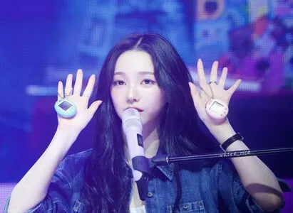 Katarinabluu OnlyFans Leaked Free Thumbnail Picture - #F4FErDEdoF