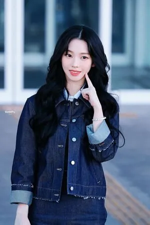 Katarinabluu OnlyFans Leaked Free Thumbnail Picture - #Fh9nU0XlVY