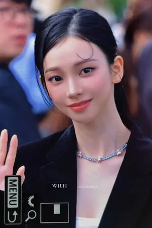 Katarinabluu OnlyFans Leaked Free Thumbnail Picture - #H7rcFmkCTJ