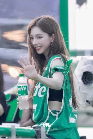 Katarinabluu OnlyFans Leaked Free Thumbnail Picture - #HsyubWT0YU