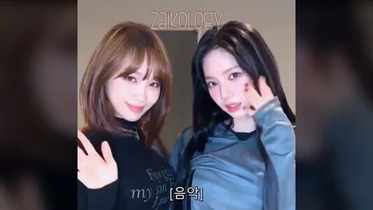 Katarinabluu OnlyFans Leaked Free Thumbnail Picture - #I6hIL4Ntr2