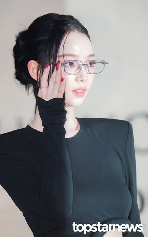 Katarinabluu OnlyFans Leaked Free Thumbnail Picture - #IFi0hQa3mV