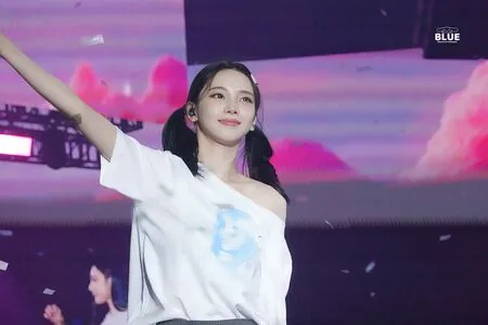 Katarinabluu OnlyFans Leaked Free Thumbnail Picture - #JOUXCbChVn