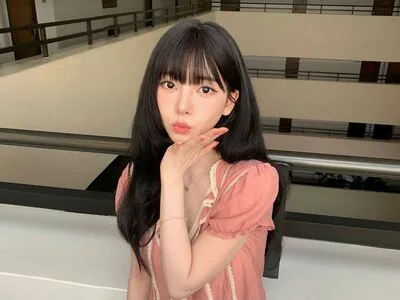 Katarinabluu OnlyFans Leaked Free Thumbnail Picture - #K2Grm1QzCz