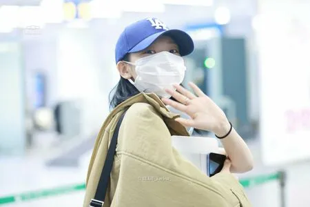 Katarinabluu OnlyFans Leaked Free Thumbnail Picture - #KNEwohWUlt