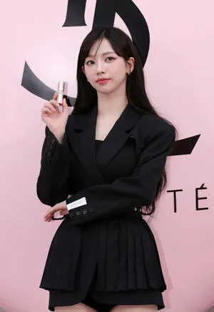 Katarinabluu OnlyFans Leaked Free Thumbnail Picture - #KhDccpuPZB