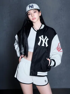 Katarinabluu OnlyFans Leaked Free Thumbnail Picture - #L3PghALjks