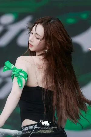 Katarinabluu OnlyFans Leaked Free Thumbnail Picture - #Ly9d37iLHC