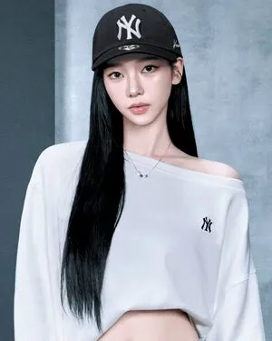 Katarinabluu OnlyFans Leaked Free Thumbnail Picture - #MLAlkYc653