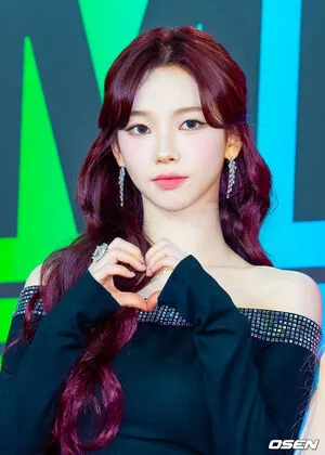 Katarinabluu OnlyFans Leaked Free Thumbnail Picture - #McYYWSrUJe