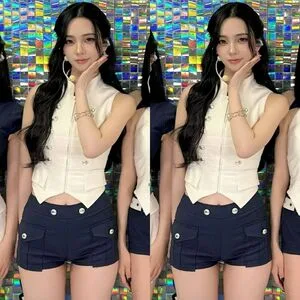 Katarinabluu OnlyFans Leaked Free Thumbnail Picture - #NdzB1eBBaP