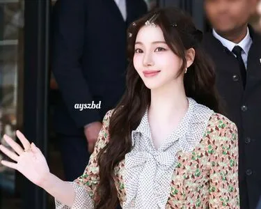 Katarinabluu OnlyFans Leaked Free Thumbnail Picture - #OVeKEbxNU4